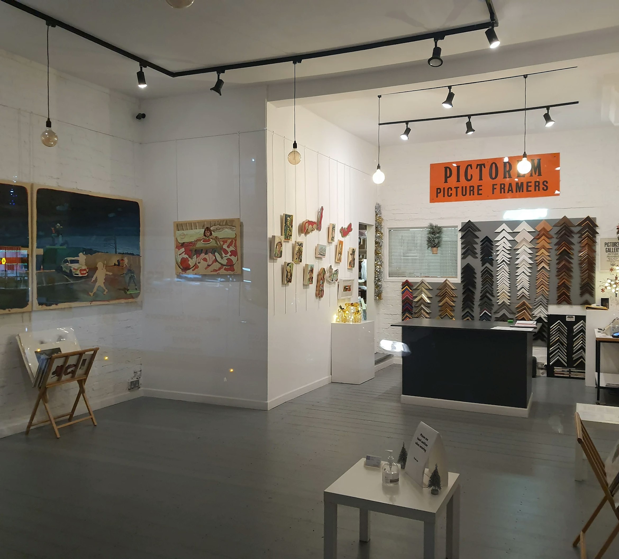 Pictorem Gallery & Framers, picture framer in London