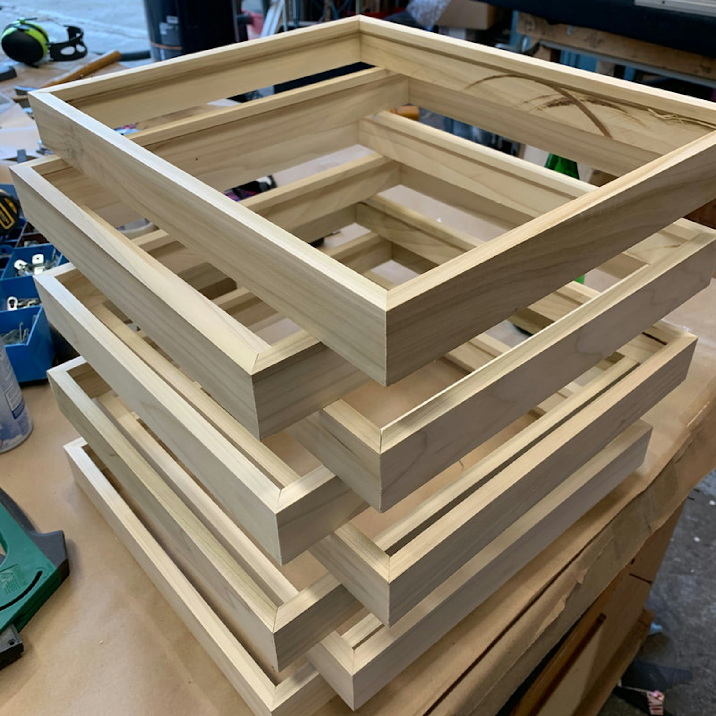 Wonka Gallery, picture framer in San Diego